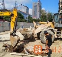 JJ视频大鸡吧高温下的坚守｜道路建设者用汗水铺就畅通路